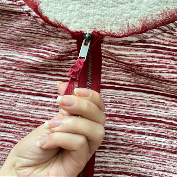 VANESSA VIRGINIA Red White Indira Striped Knit Tank Sleeveless Blouse - Picture 9 of 10